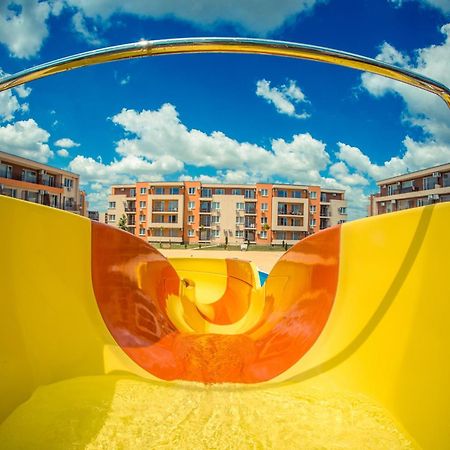 Waterpark Fort Apartments Napospart Kültér fotó
