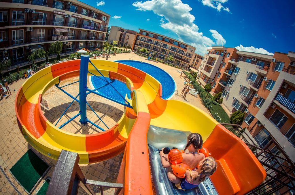 Waterpark Fort Apartments Napospart Kültér fotó