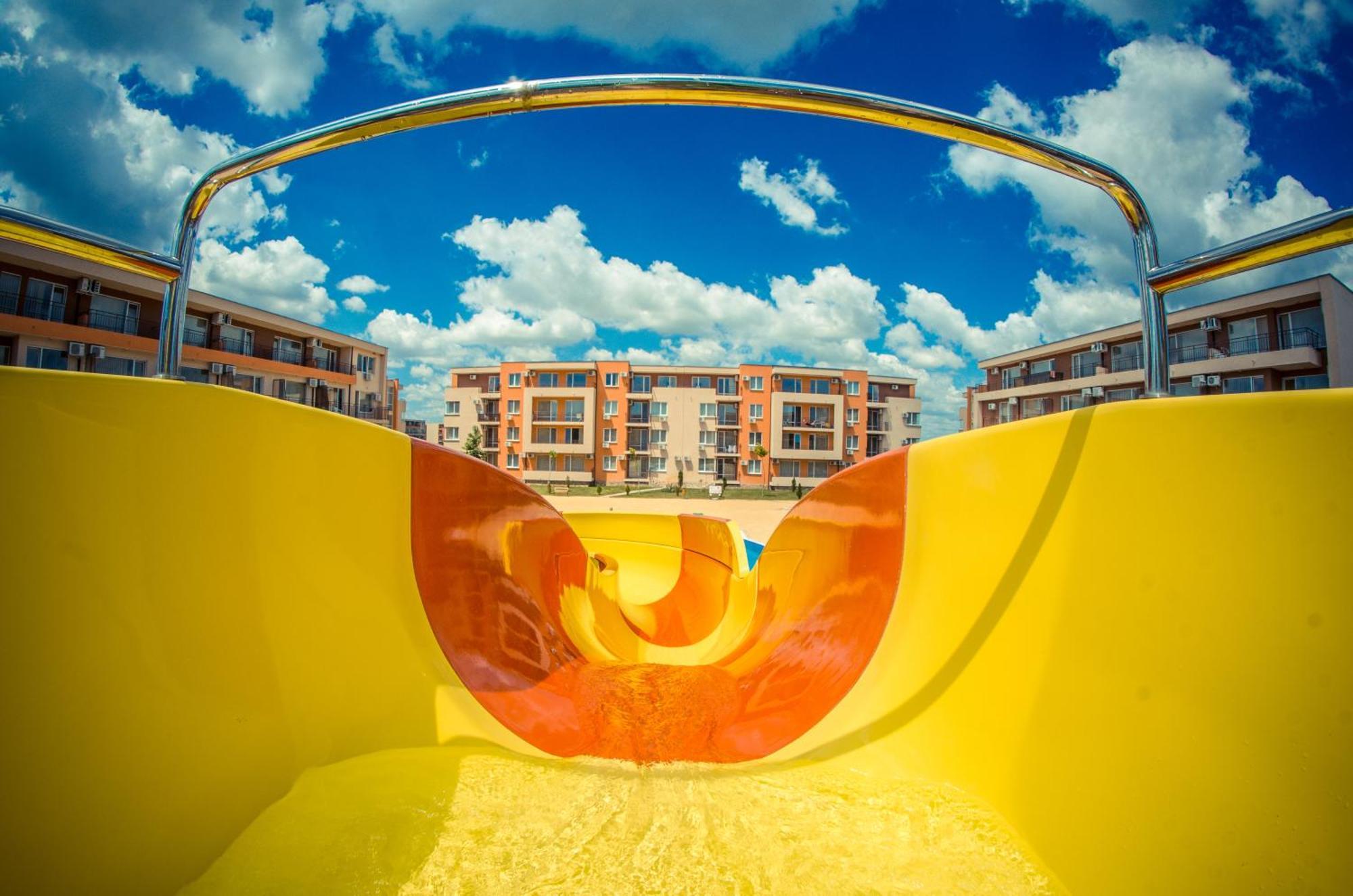 Waterpark Fort Apartments Napospart Kültér fotó