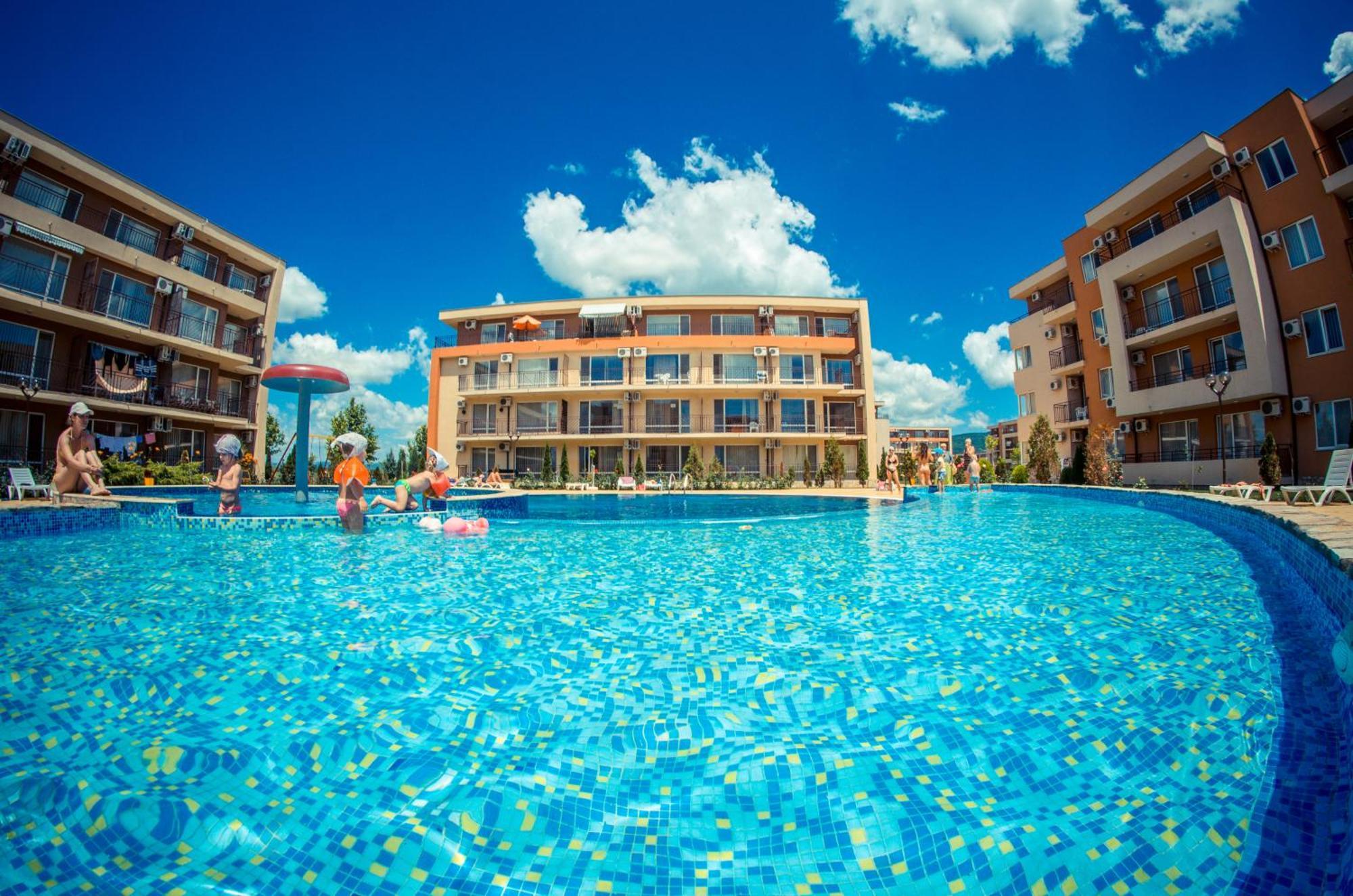 Waterpark Fort Apartments Napospart Kültér fotó
