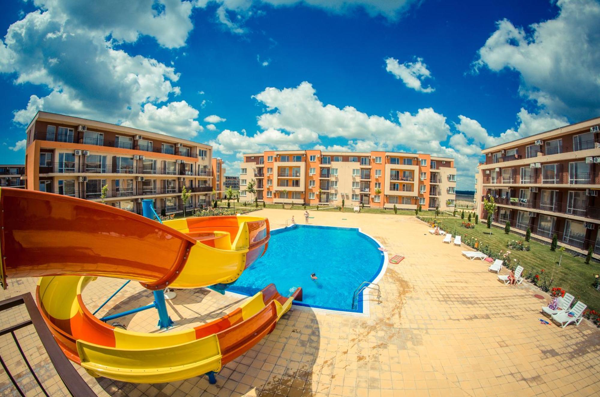 Waterpark Fort Apartments Napospart Kültér fotó