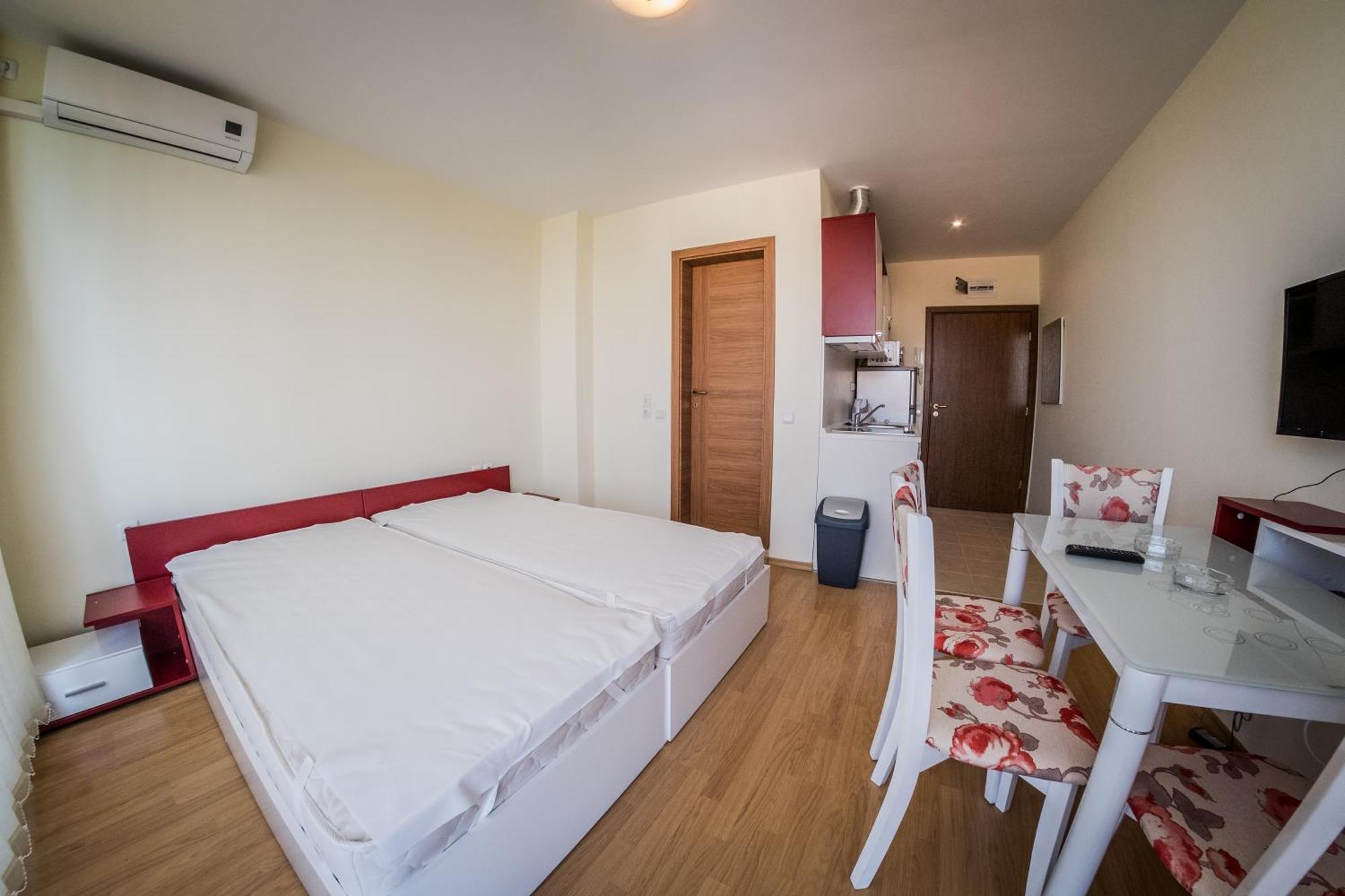 Waterpark Fort Apartments Napospart Kültér fotó
