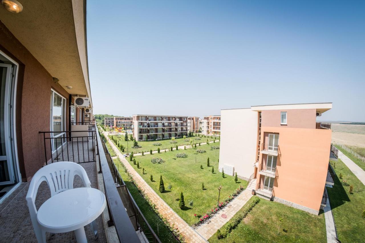 Waterpark Fort Apartments Napospart Kültér fotó