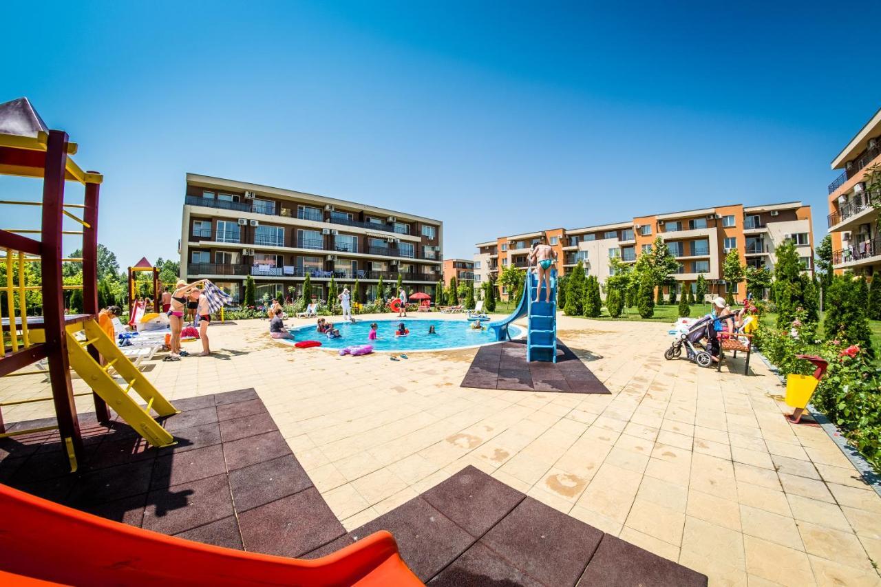 Waterpark Fort Apartments Napospart Kültér fotó