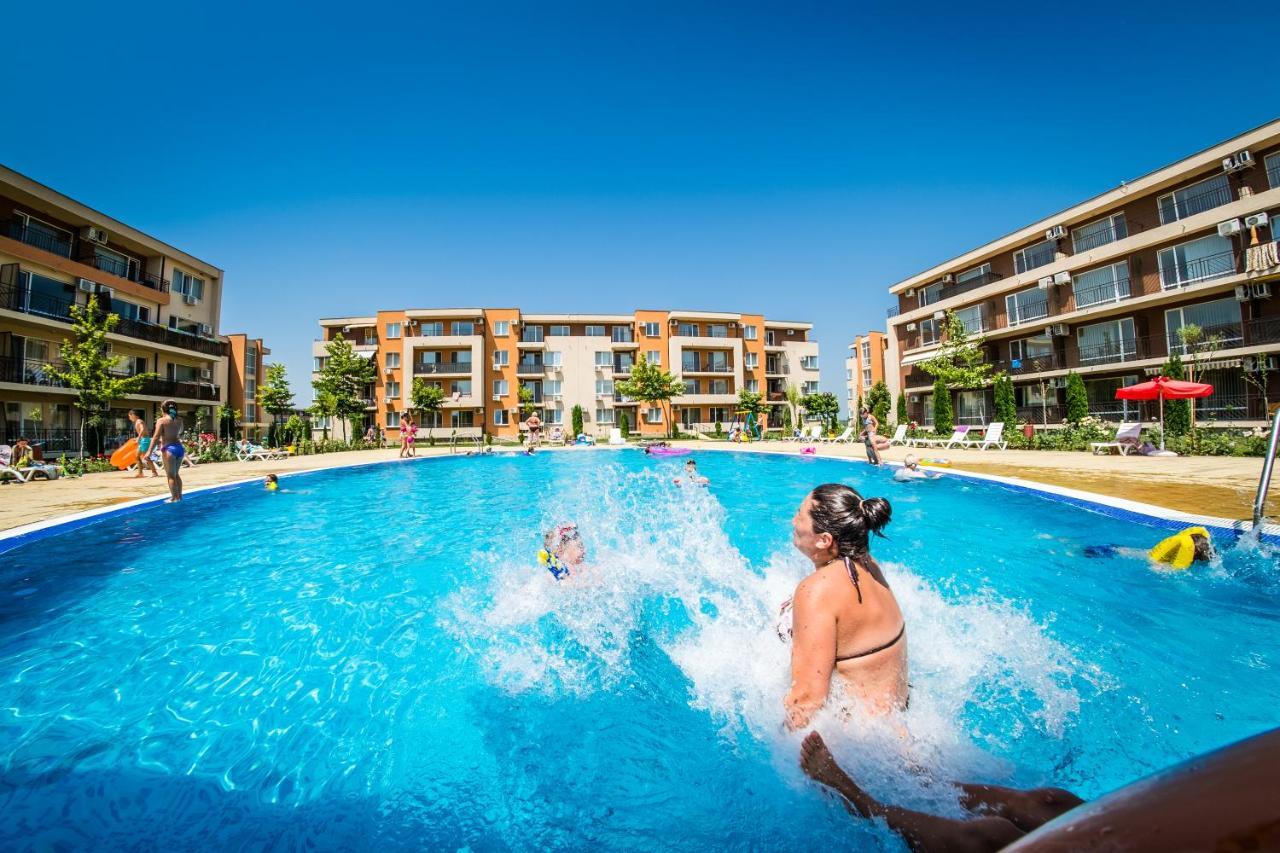 Waterpark Fort Apartments Napospart Kültér fotó