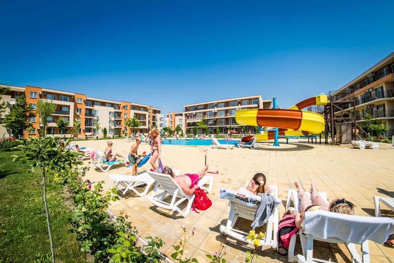 Waterpark Fort Apartments Napospart Kültér fotó