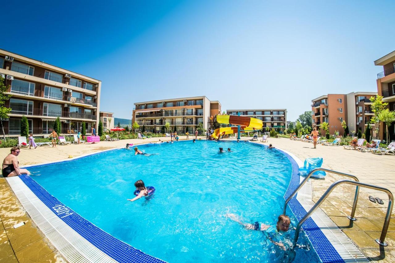 Waterpark Fort Apartments Napospart Kültér fotó