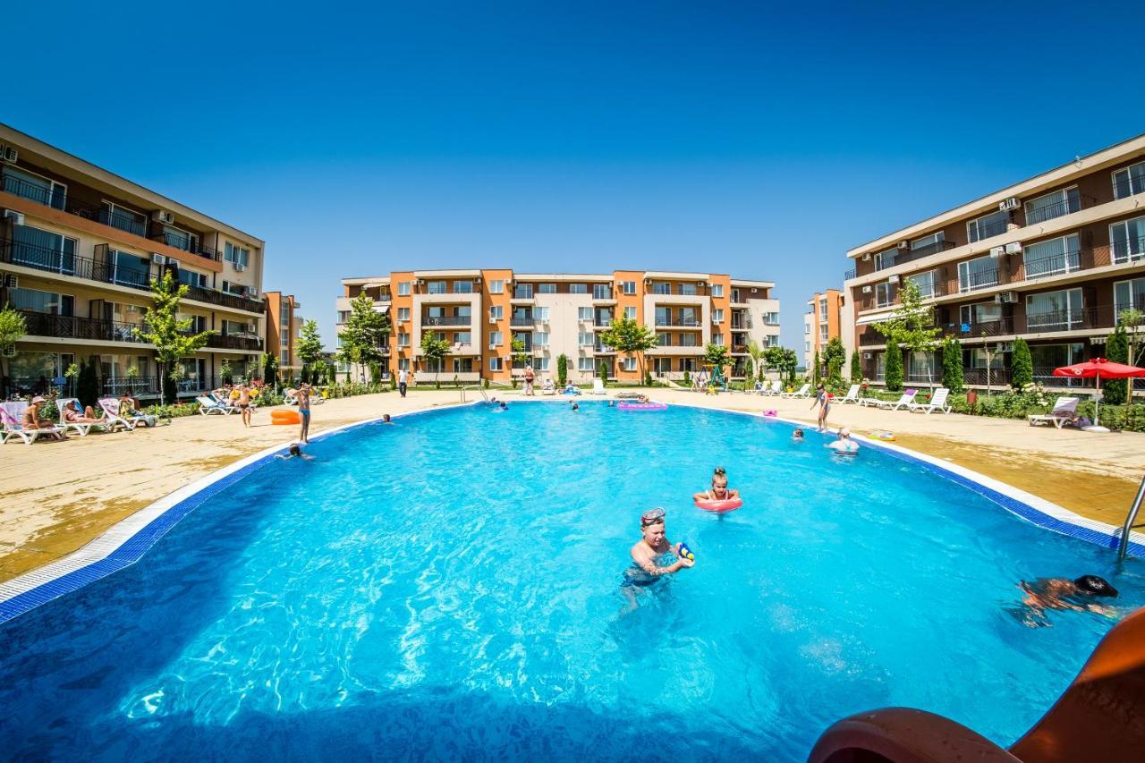 Waterpark Fort Apartments Napospart Kültér fotó