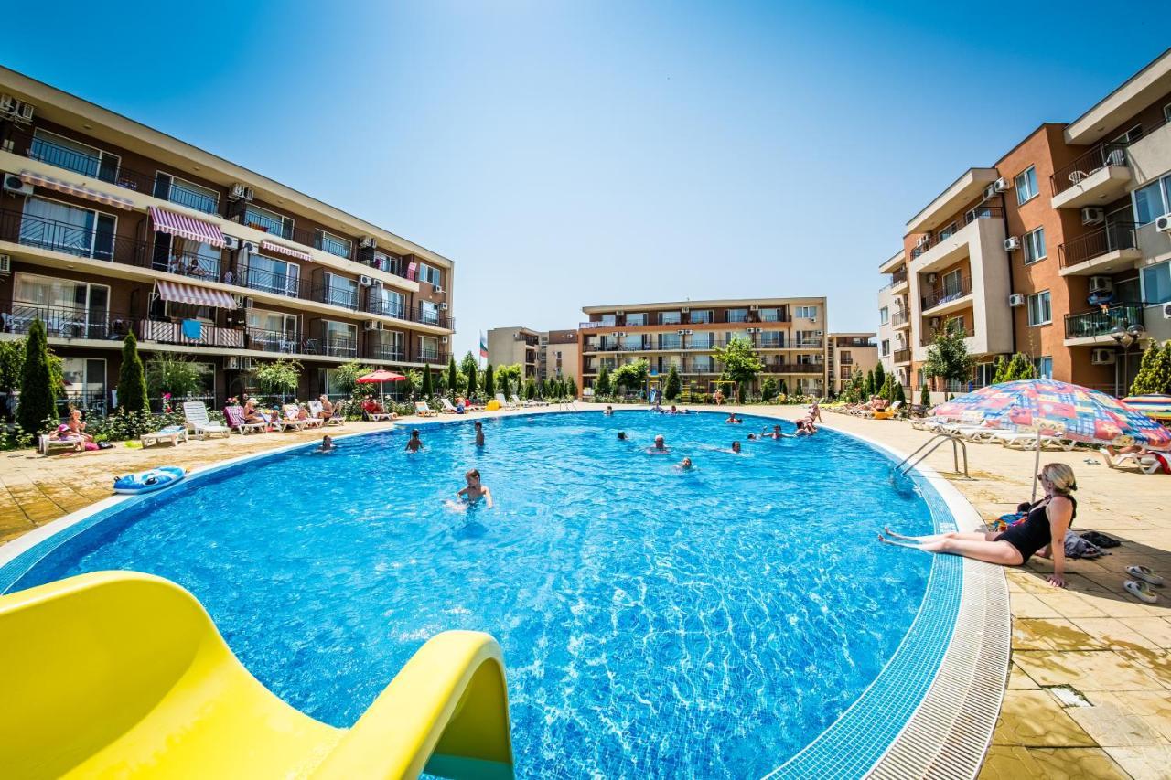 Waterpark Fort Apartments Napospart Kültér fotó