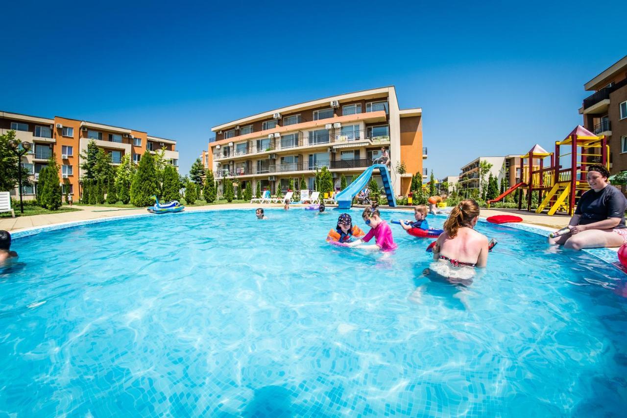 Waterpark Fort Apartments Napospart Kültér fotó
