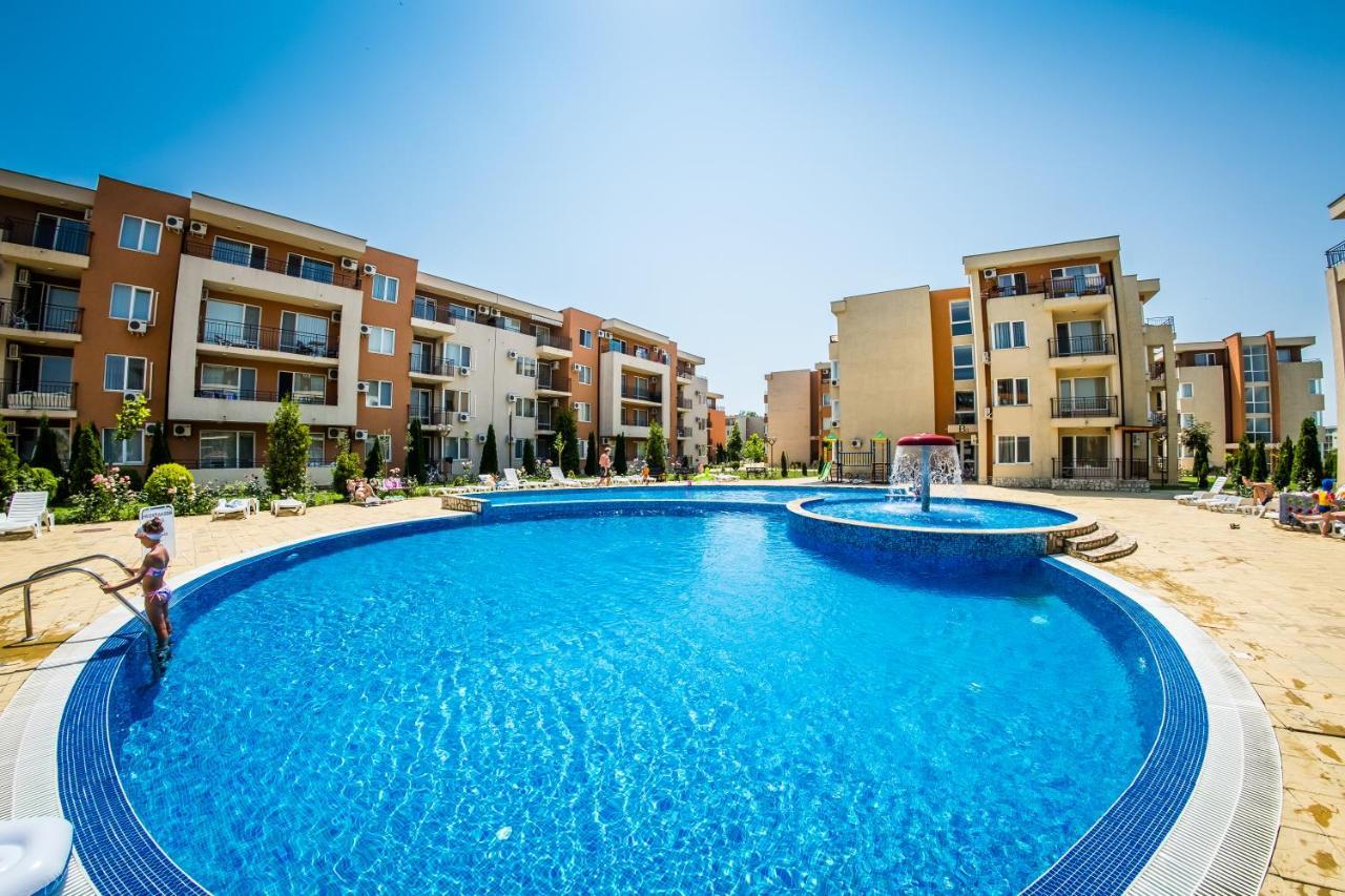 Waterpark Fort Apartments Napospart Kültér fotó