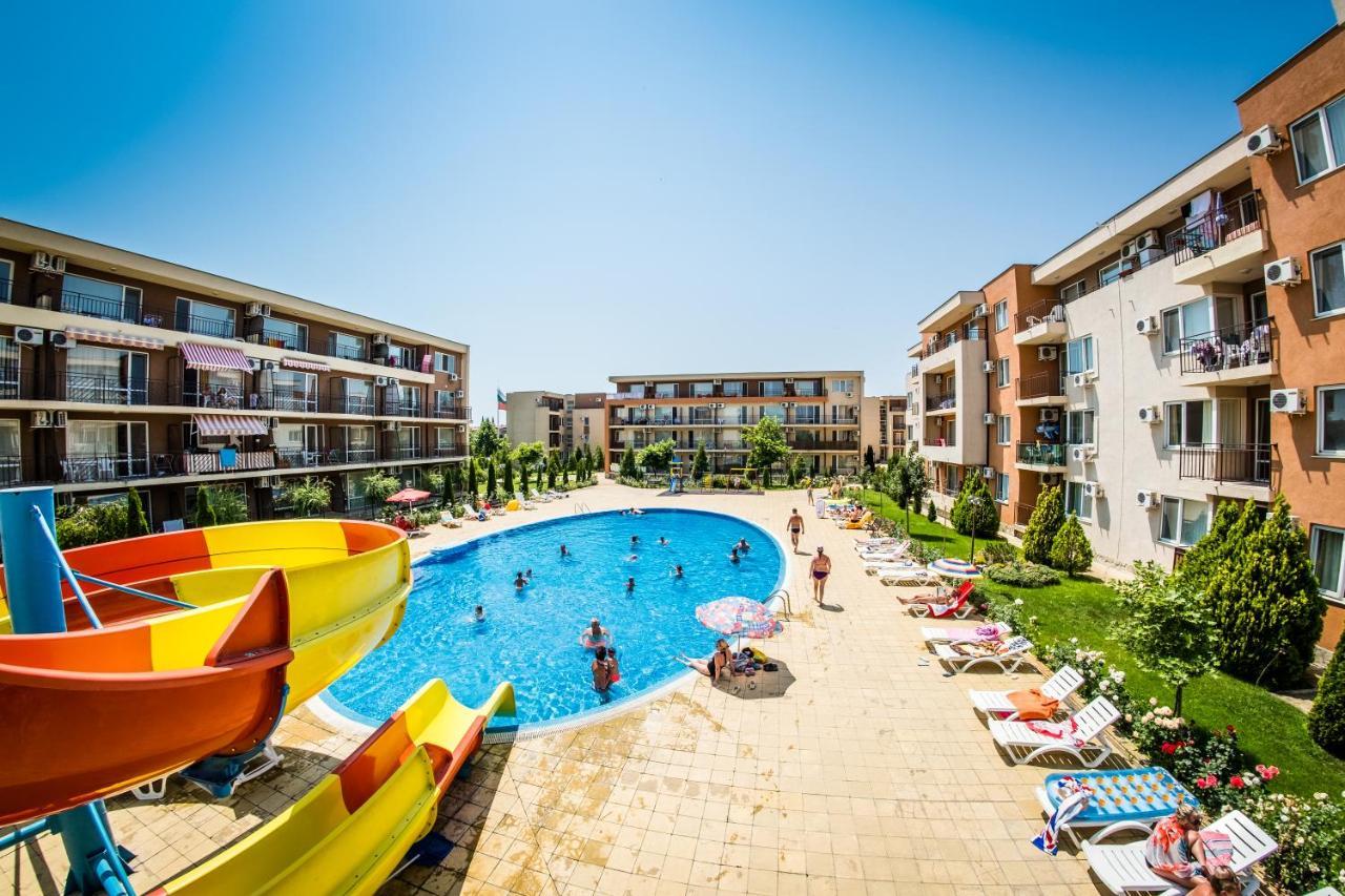 Waterpark Fort Apartments Napospart Kültér fotó